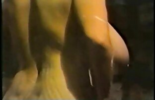 XXX Un video donne mature xxx medico con un'infermiera sulla sedia
