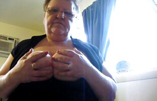 XXX Un ragazzo molto fortunato che mamme mature xxx finisce con una ragazza