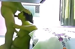XXX Sesso sul pavimento con donne mature xx una donna perfetta